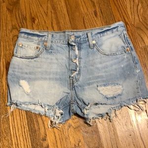 Levi Shorts